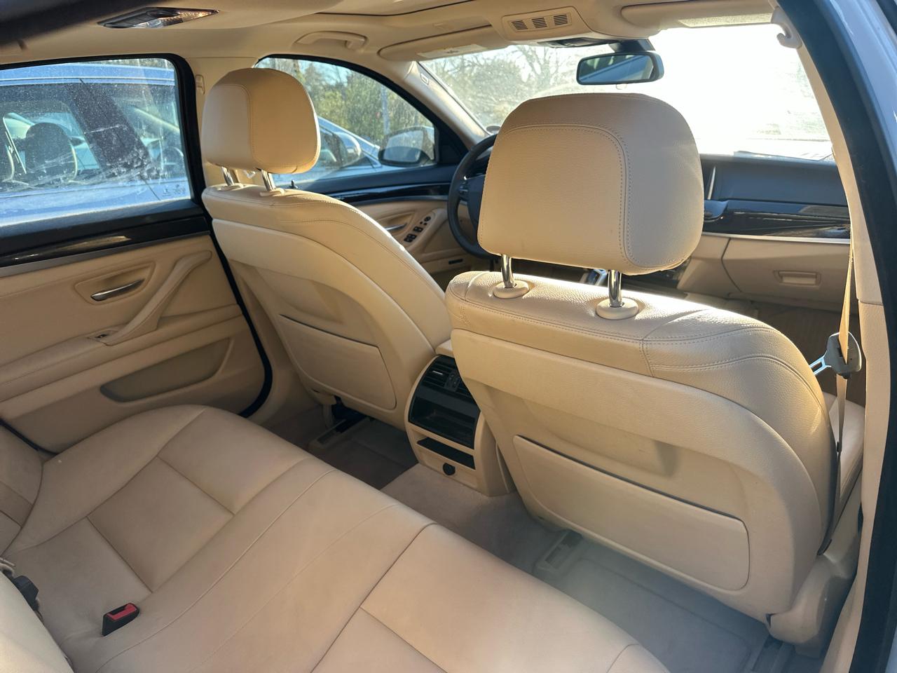 BMW 5-Series 535i 2014