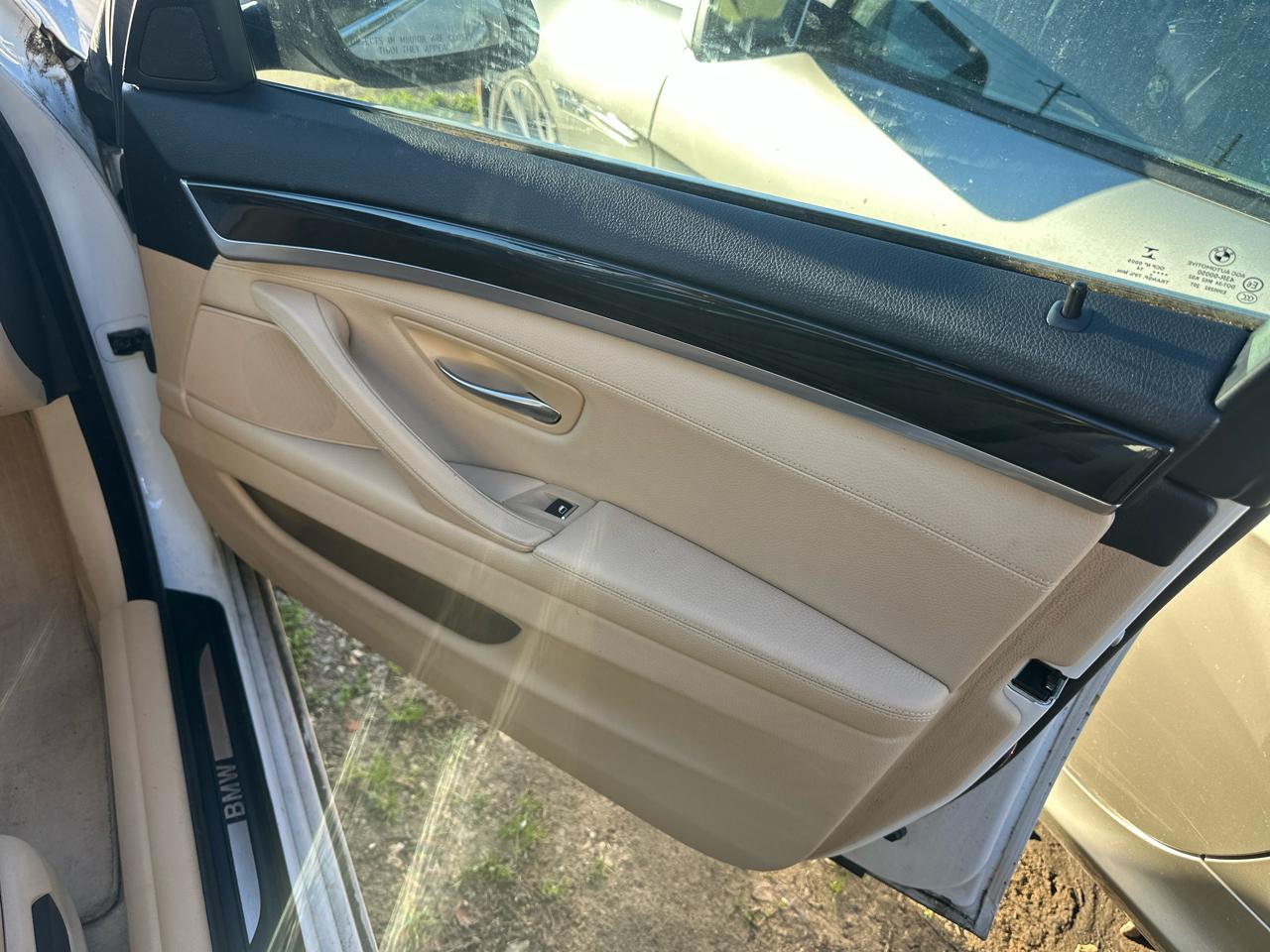 BMW 5-Series 535i 2014