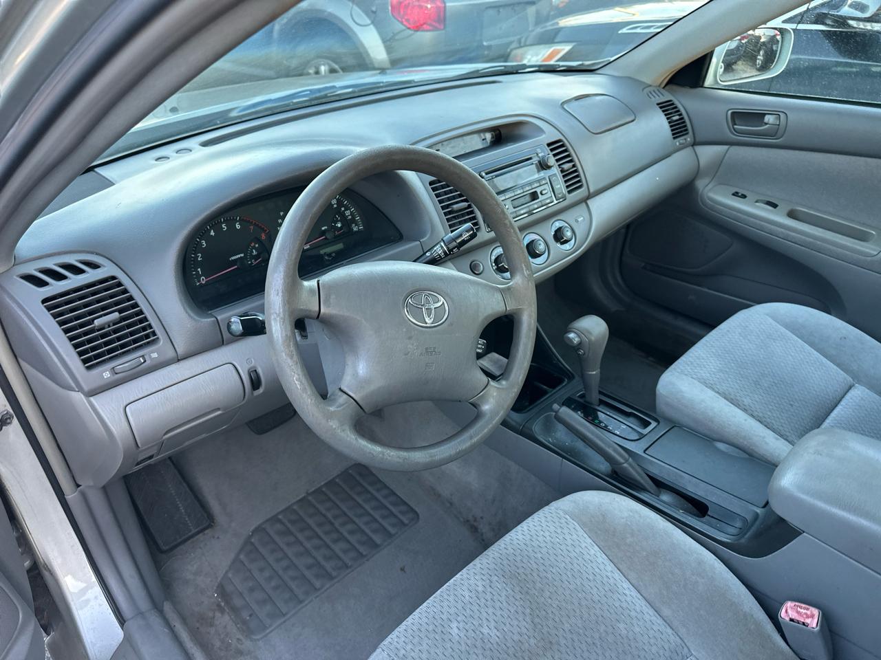 Toyota Camry LE V6 2004