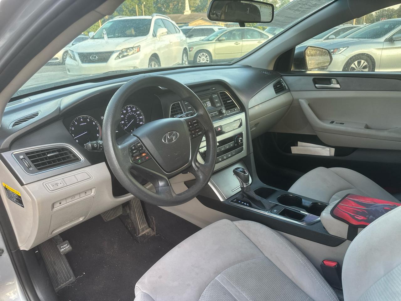 Hyundai Sonata SE 2017