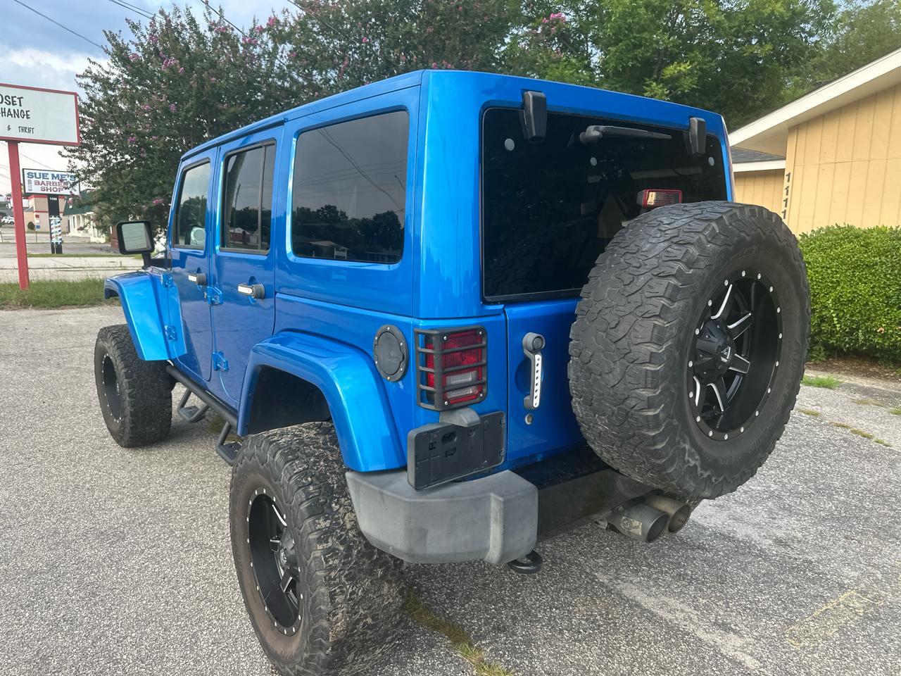 Jeep Wrangler Unlimited Sahara 4WD 2014