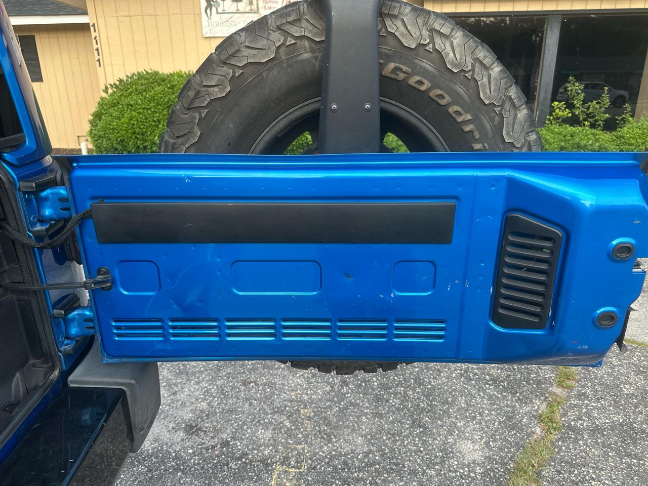 Jeep Wrangler Unlimited Sahara 4WD 2014