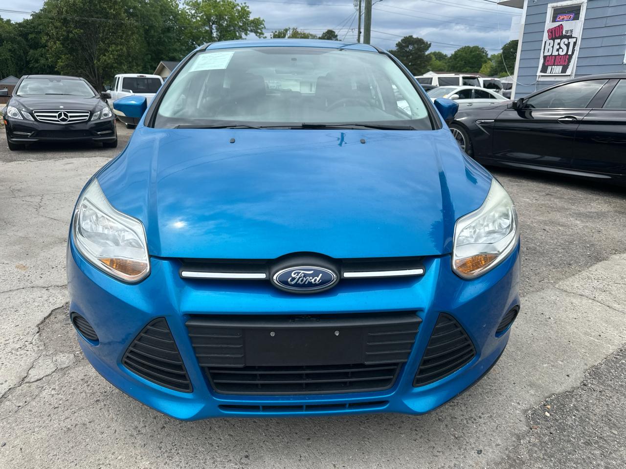Ford Focus SE Hatch 2014