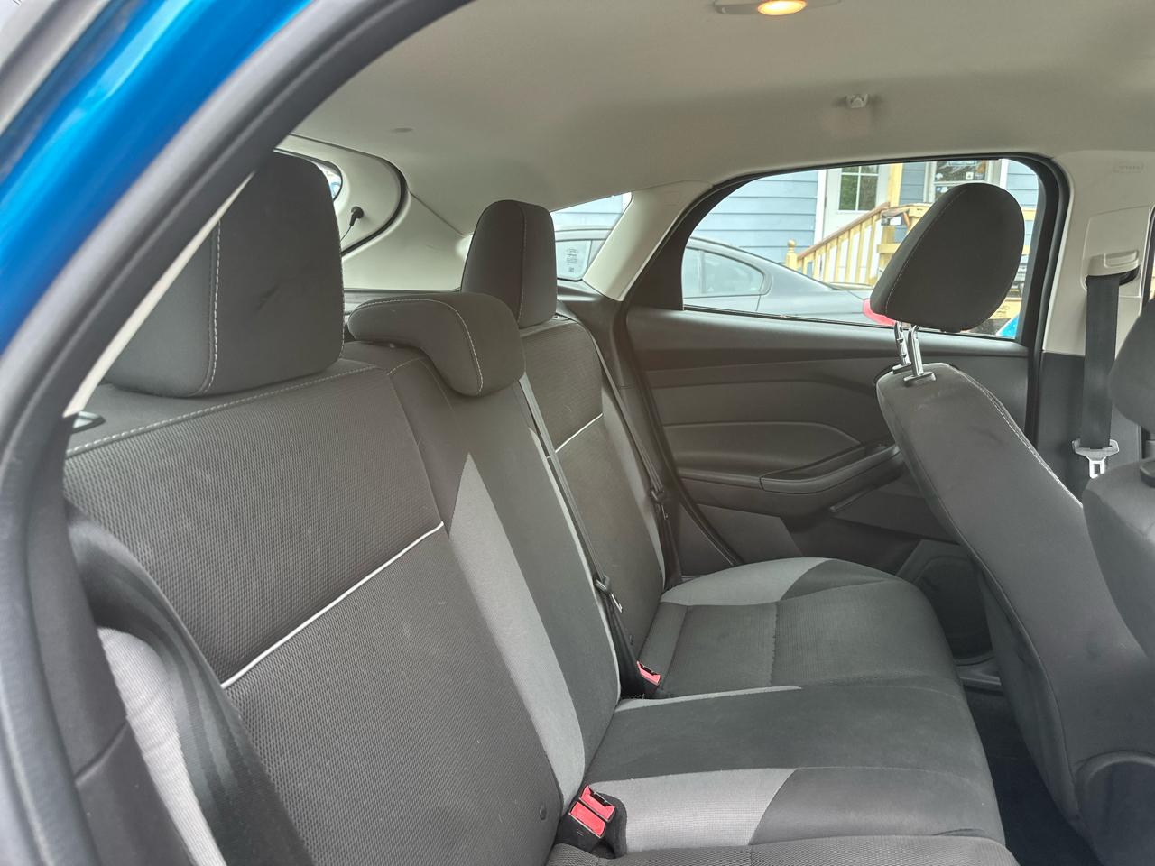 Ford Focus SE Hatch 2014