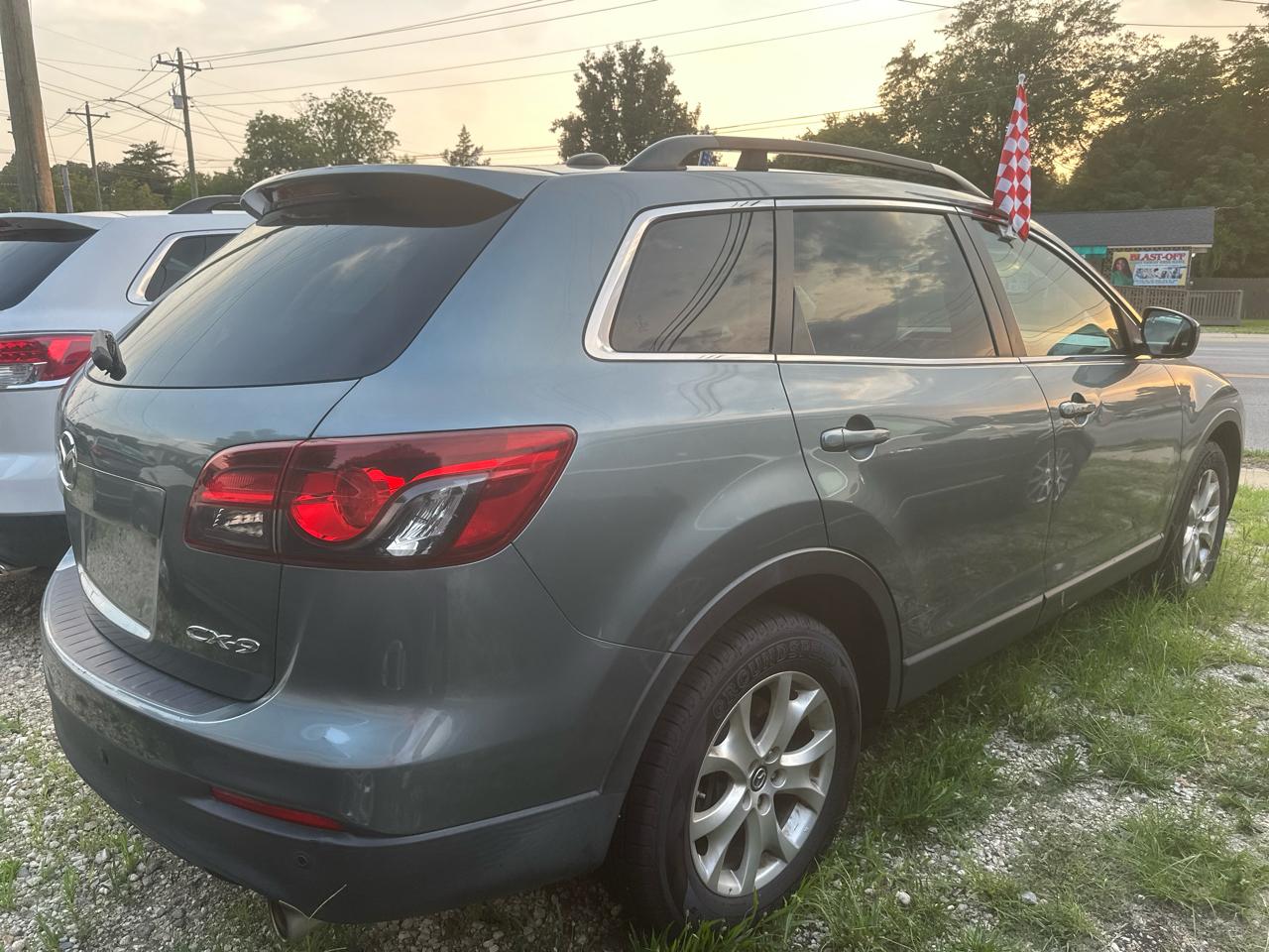 Mazda CX-9 Touring 2013