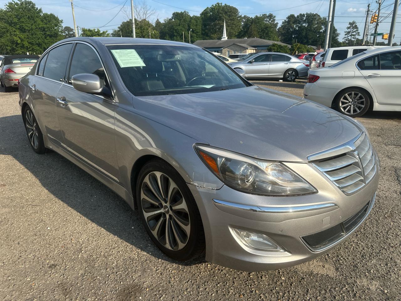 Hyundai Genesis 5.0L R-Spec 2013