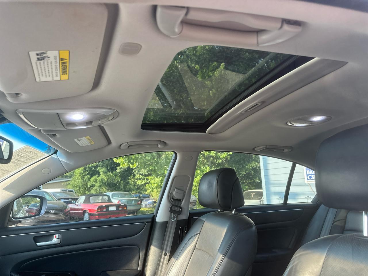 Hyundai Genesis 5.0L R-Spec 2013
