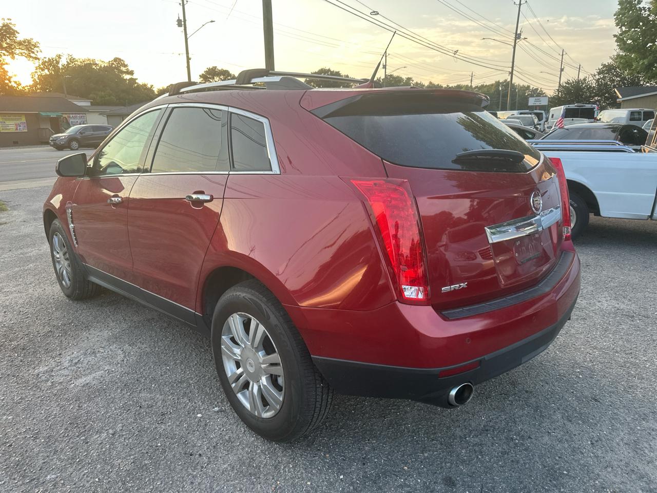 Cadillac SRX Luxury 2012