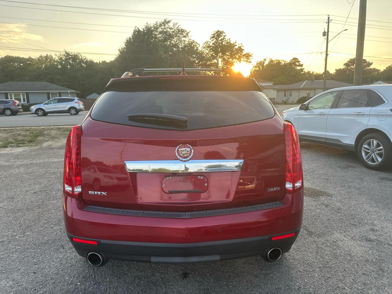Cadillac SRX Luxury 2012
