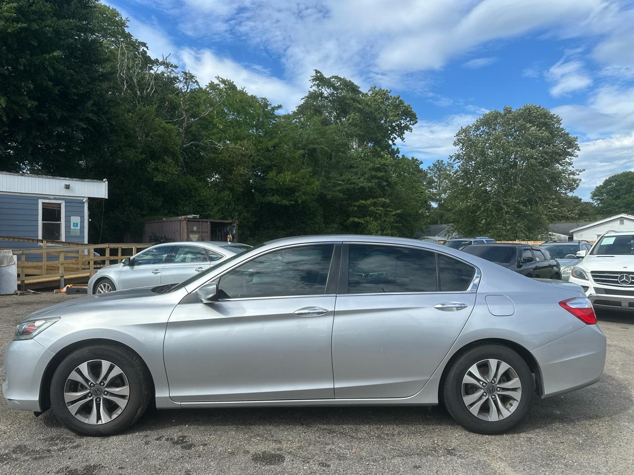 Honda Accord LX Sedan CVT 2013