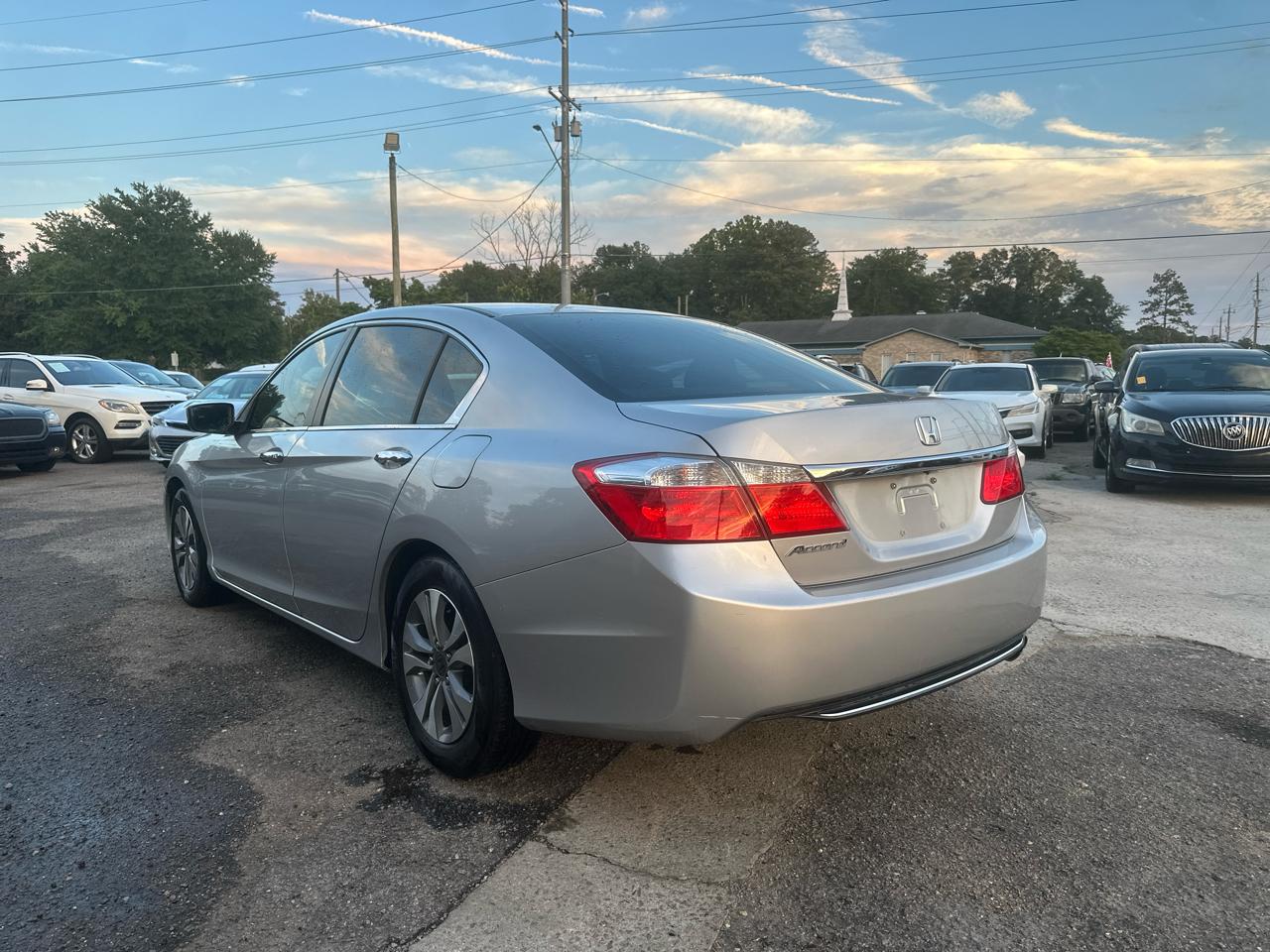 Honda Accord LX Sedan CVT 2013