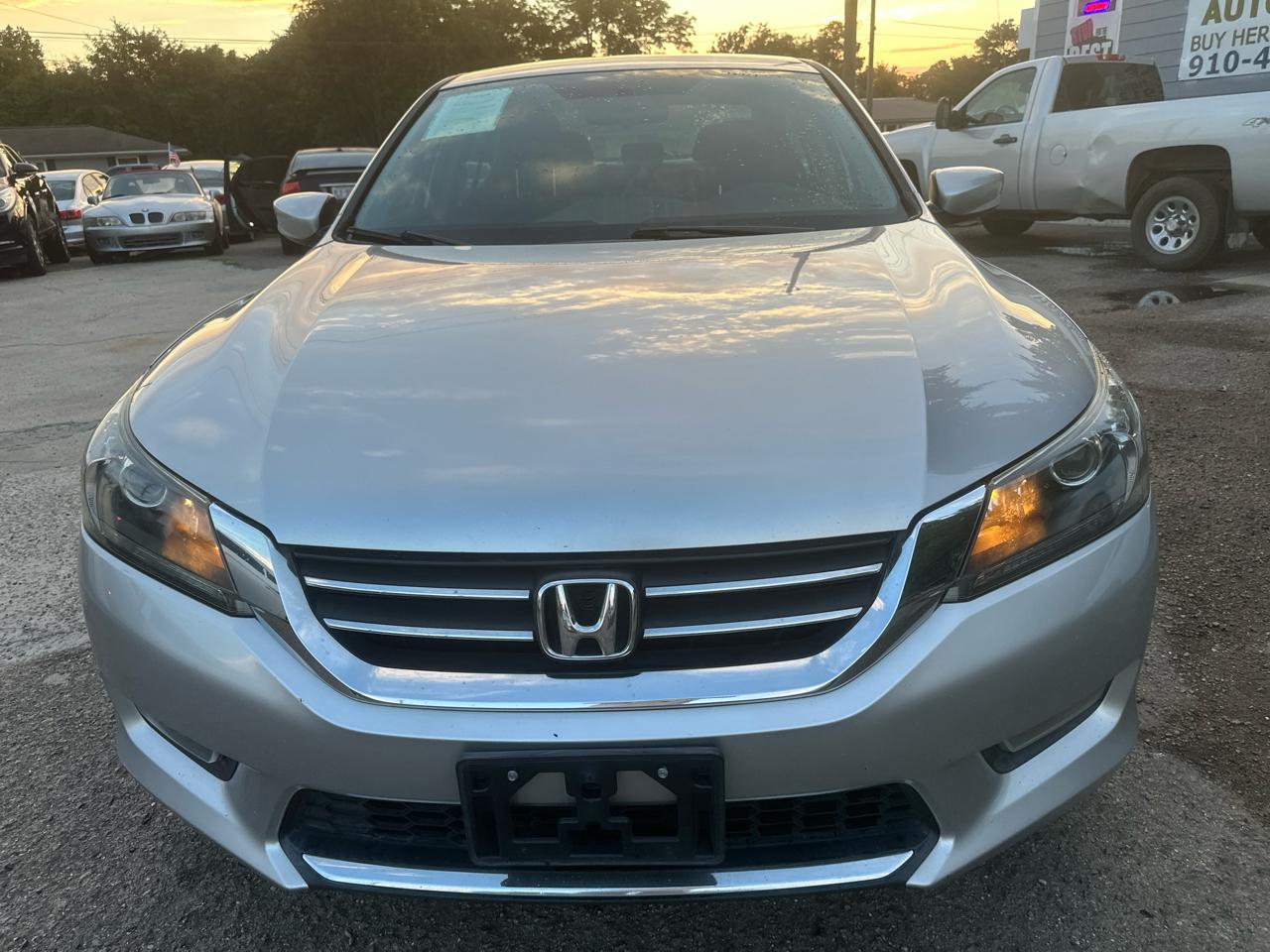 Honda Accord LX Sedan CVT 2013