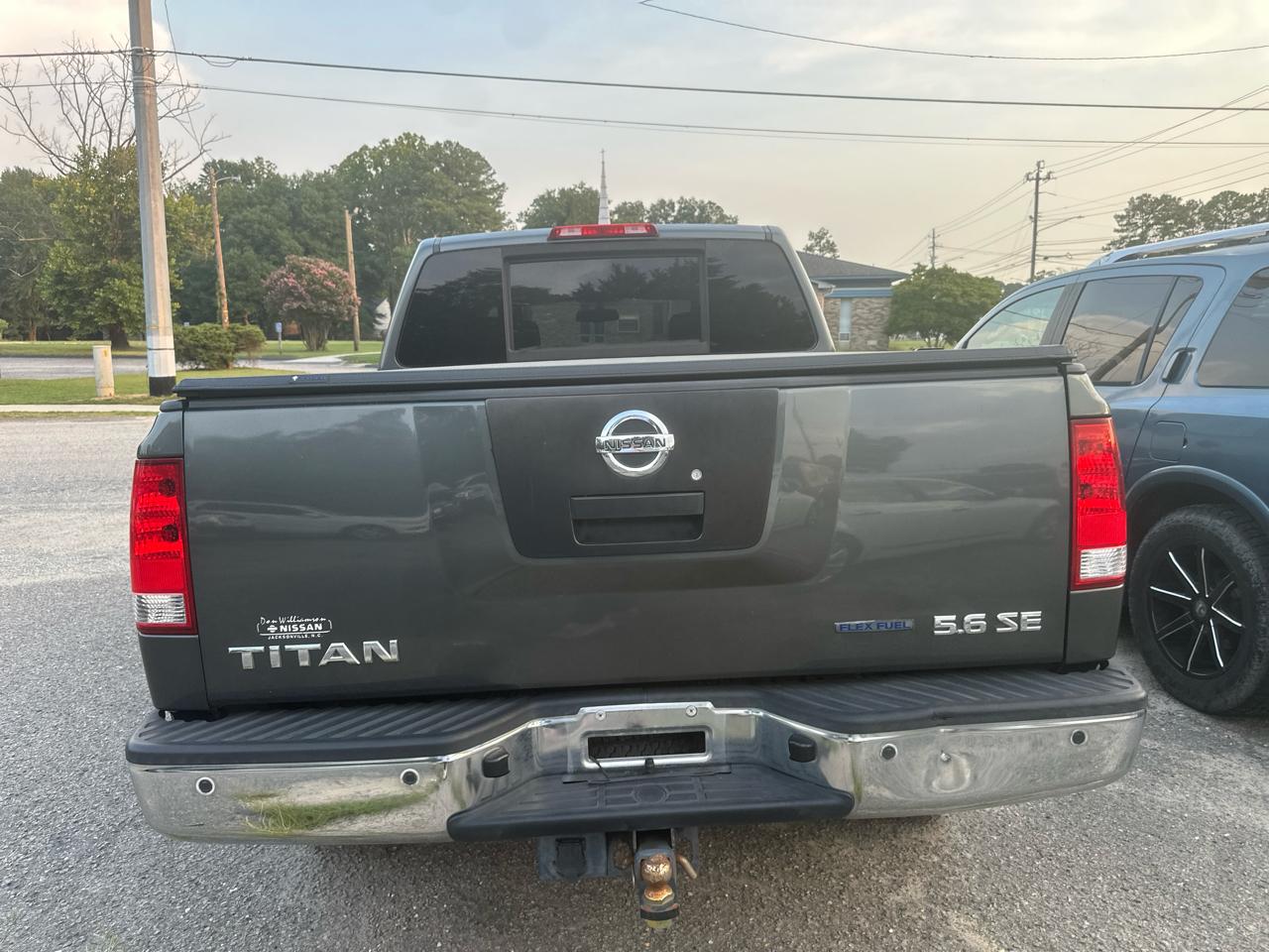 Nissan Titan PRO-4X Crew Cab 4WD SWB 2010