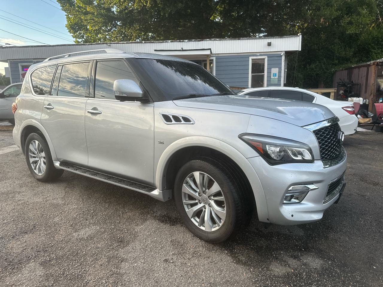 Infiniti QX80 4WD 2017