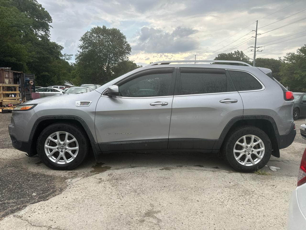 Jeep CHEROKEE L  2016