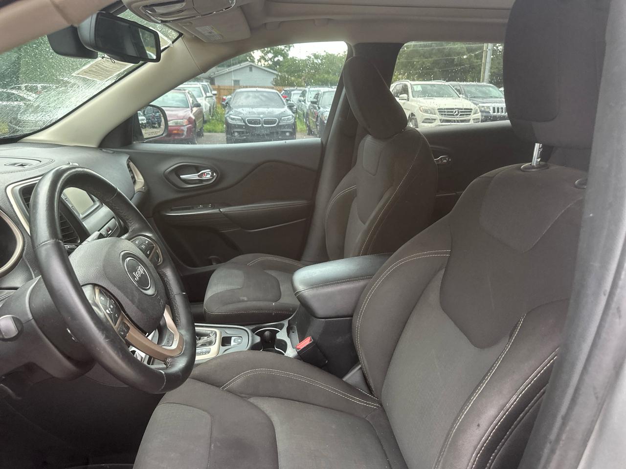 Jeep CHEROKEE L  2016
