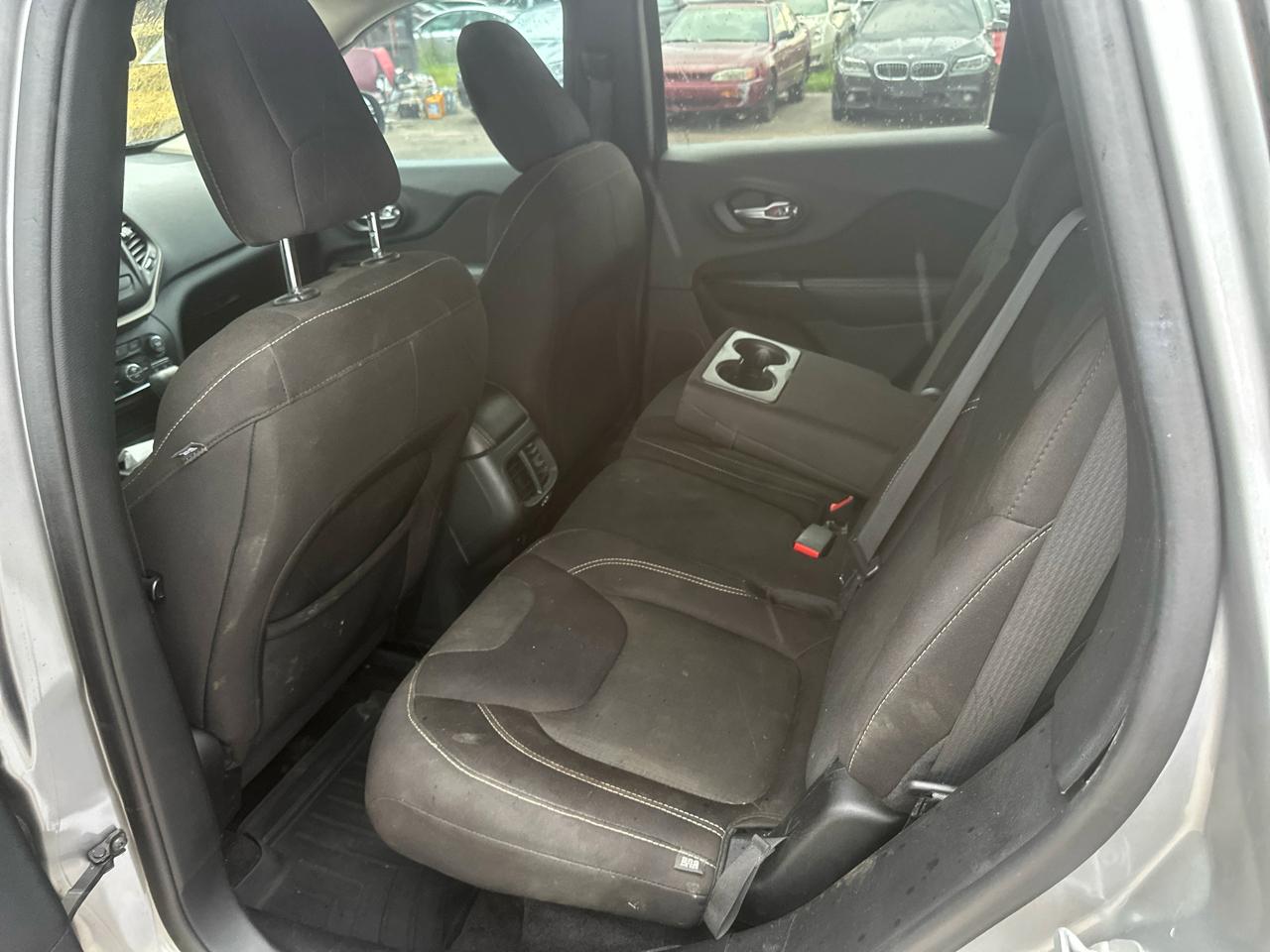 Jeep CHEROKEE L  2016