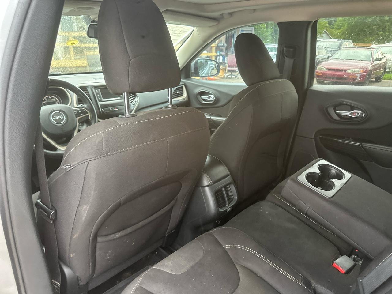 Jeep CHEROKEE L  2016