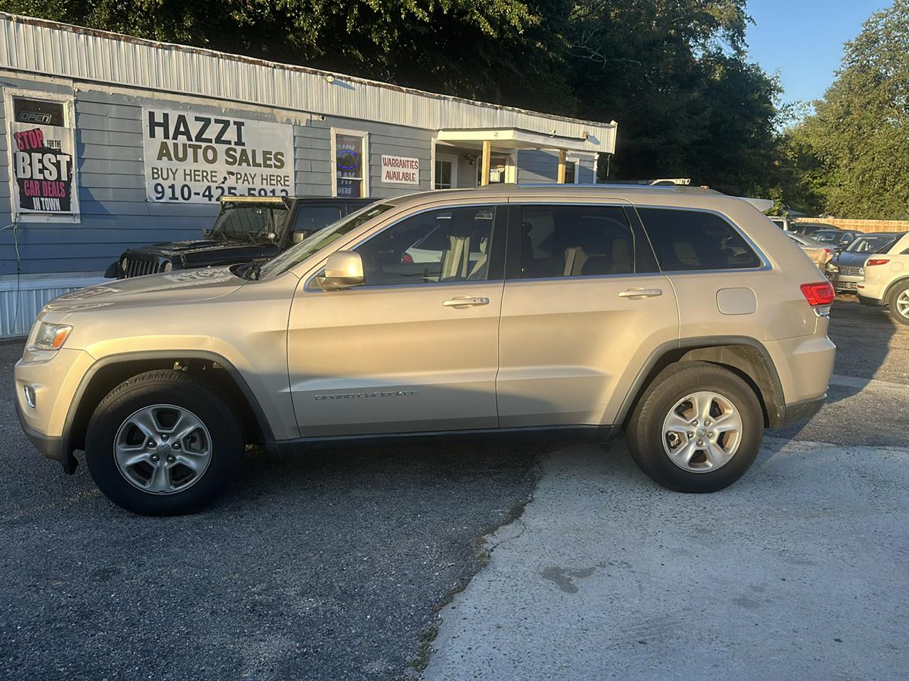 Jeep Grand Cherokee Laredo 2WD 2014