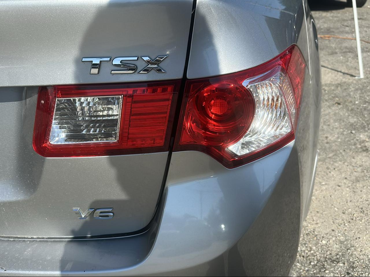 2010 Acura TSX V6 5-Speed AT