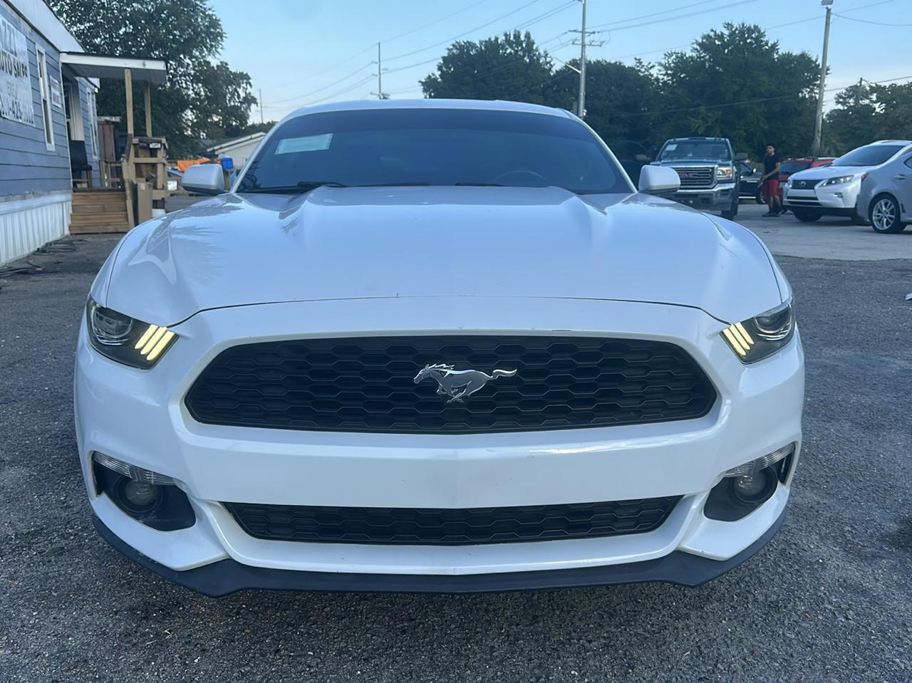 Ford Mustang EcoBoost Coupe 2016