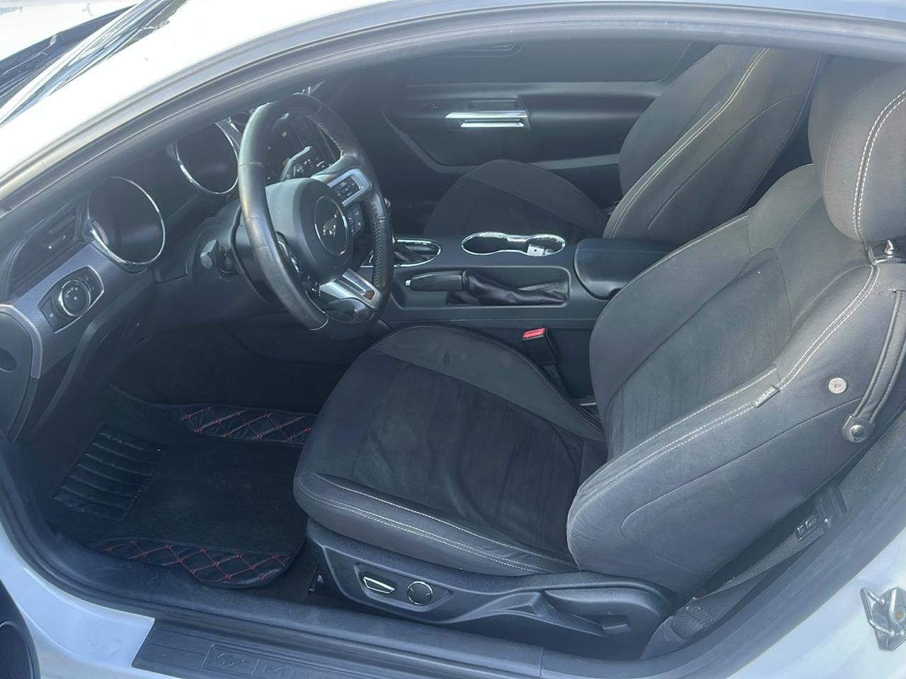 Ford Mustang EcoBoost Coupe 2016
