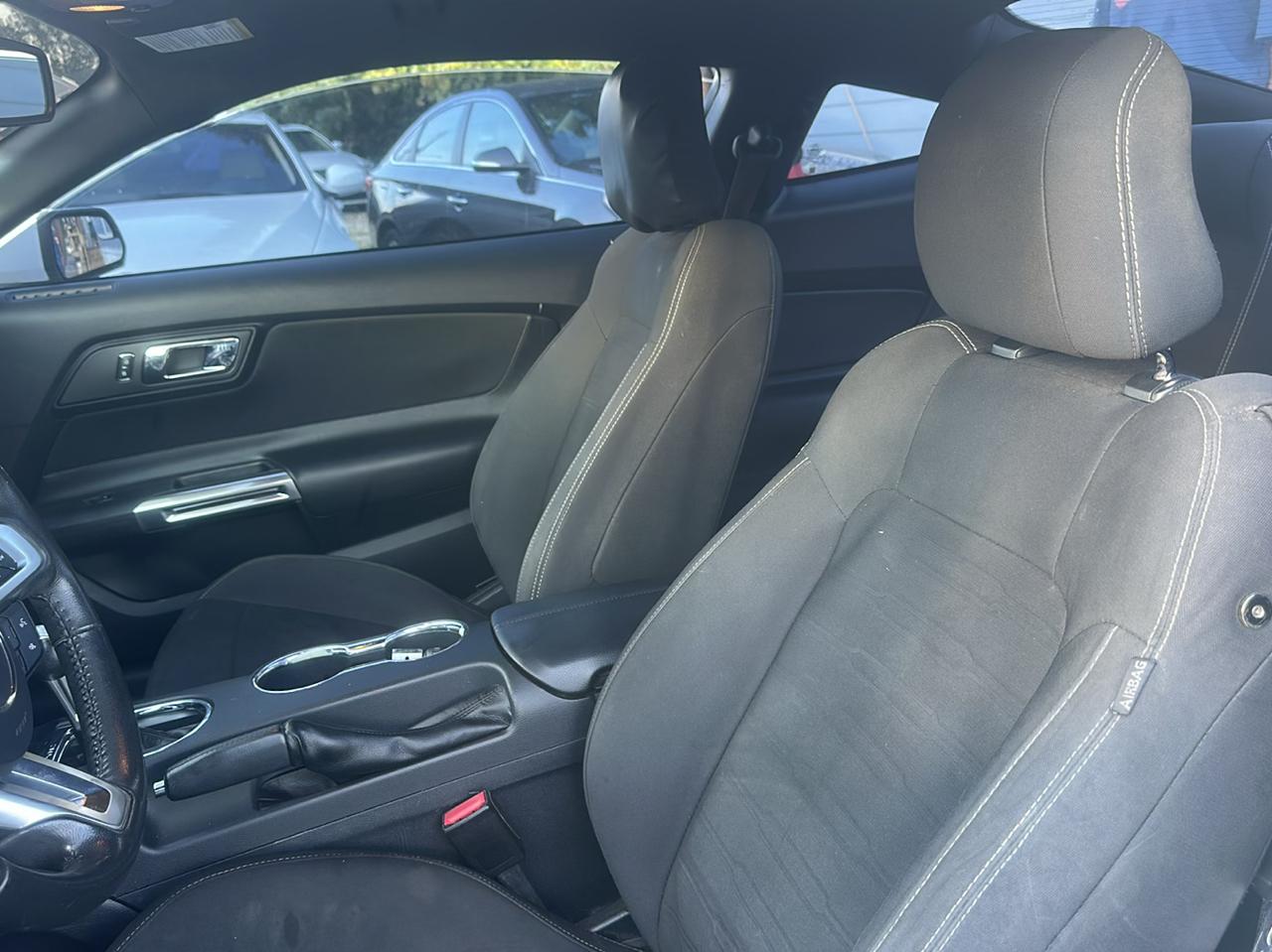Ford Mustang EcoBoost Coupe 2016