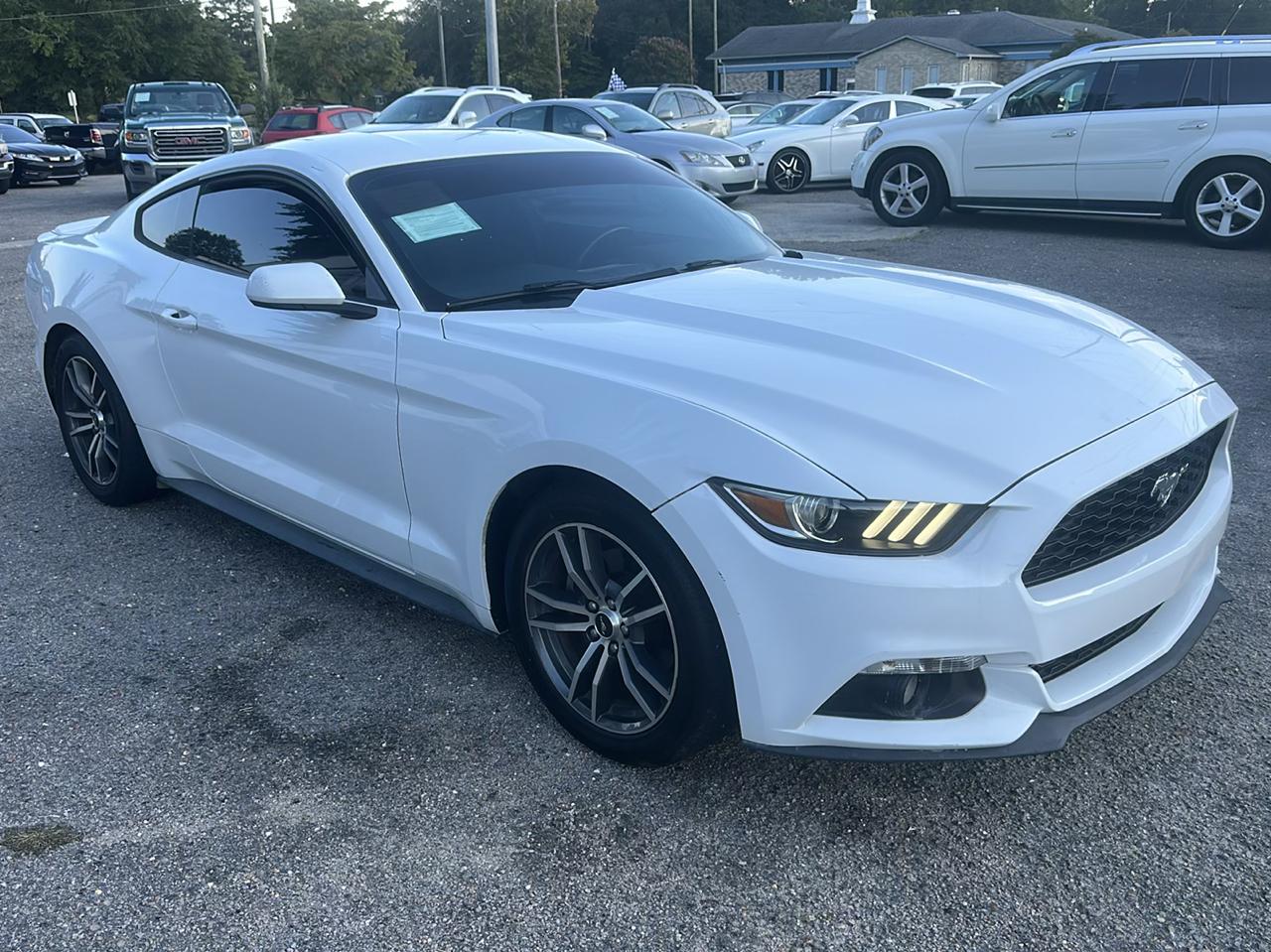 Ford Mustang EcoBoost Coupe 2016