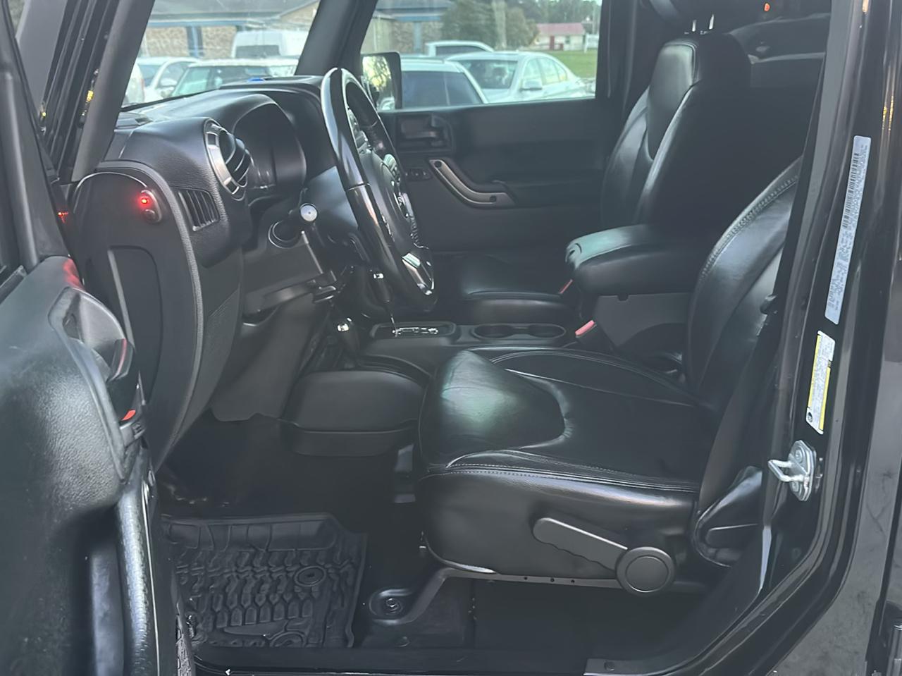 Jeep Wrangler JK Unlimited Sahara 4WD 2018