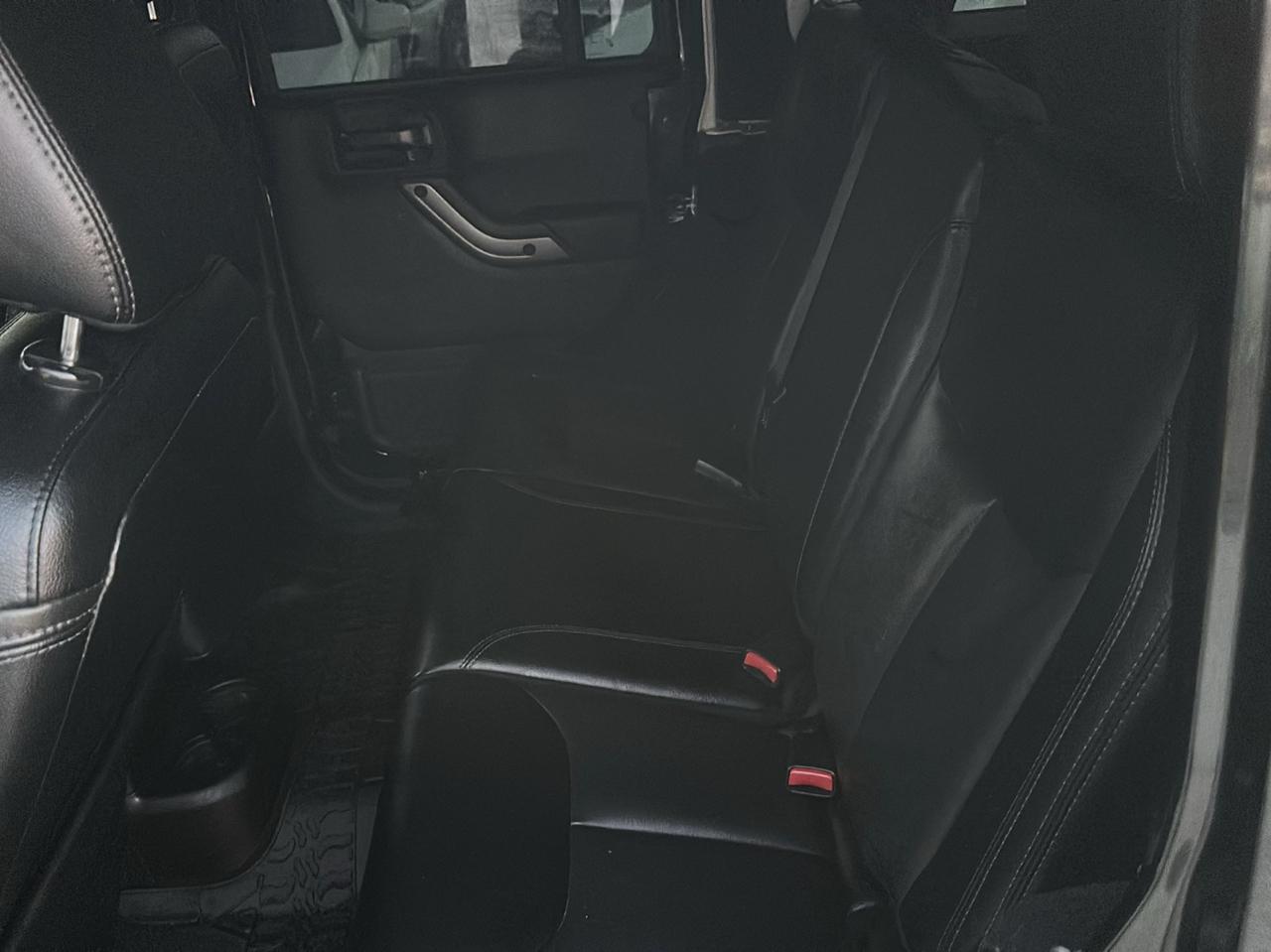Jeep Wrangler JK Unlimited Sahara 4WD 2018
