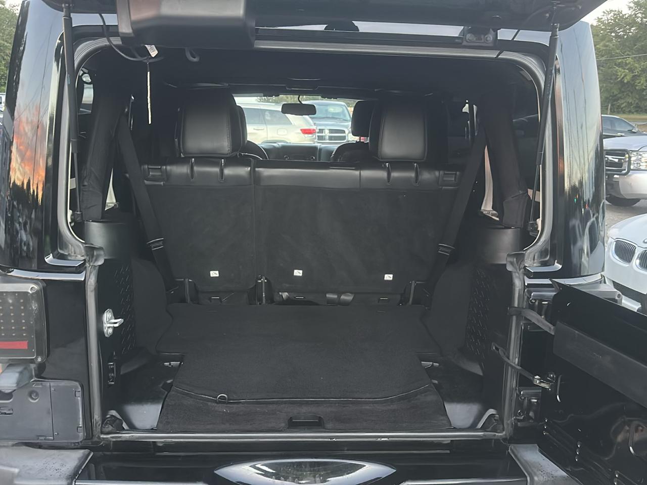 Jeep Wrangler JK Unlimited Sahara 4WD 2018