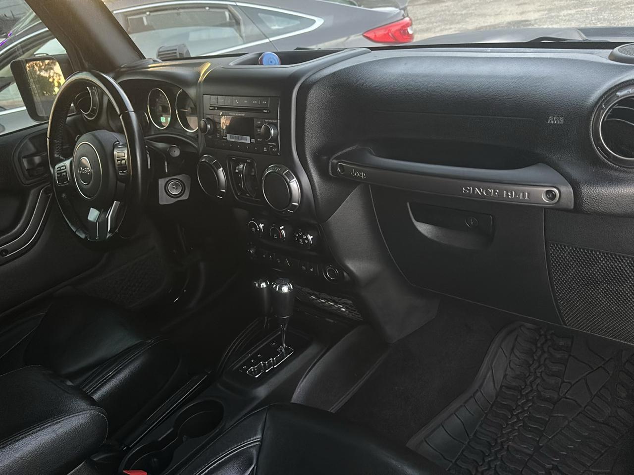 Jeep Wrangler JK Unlimited Sahara 4WD 2018