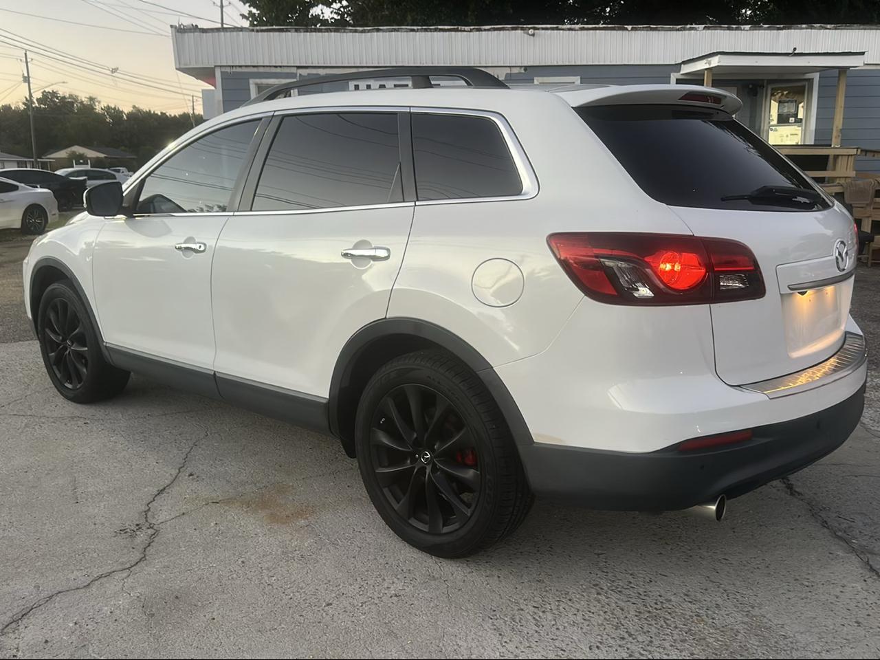 Mazda CX-9