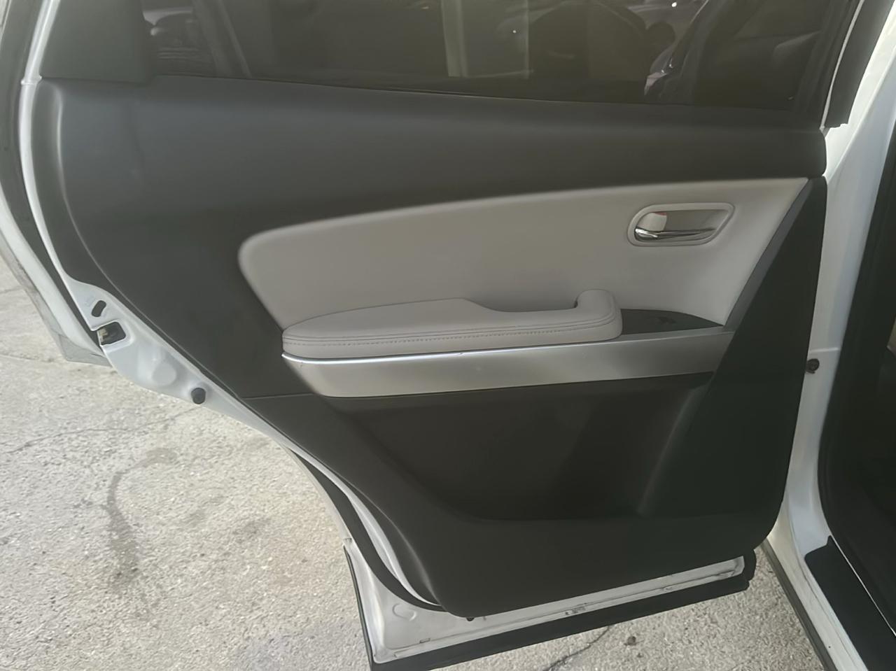 Mazda CX-9 photo 16