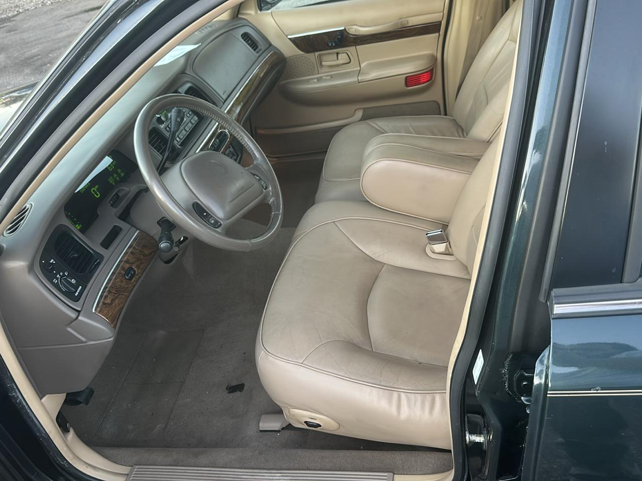 Mercury Grand Marquis photo 12
