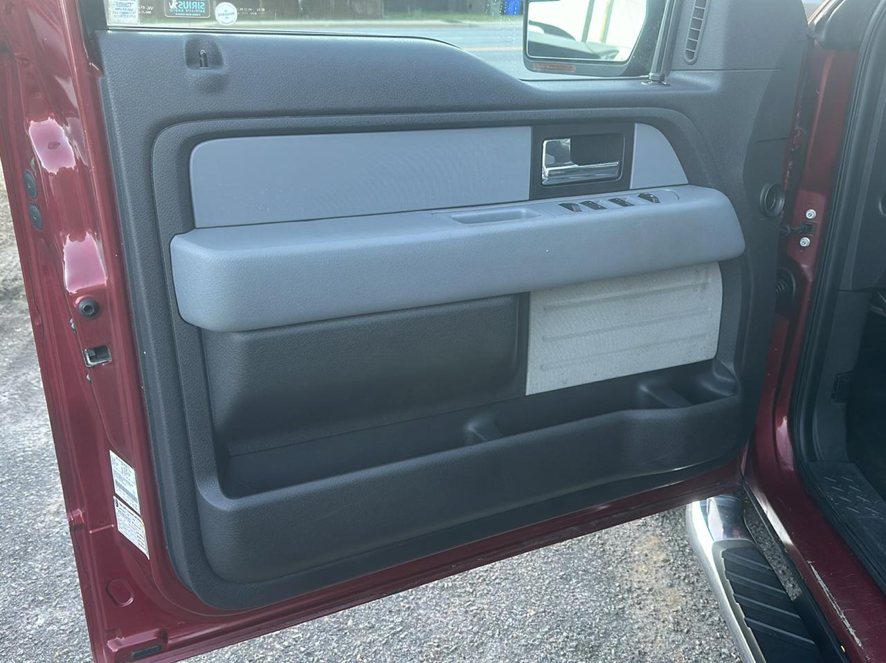 Ford F-150 photo 30