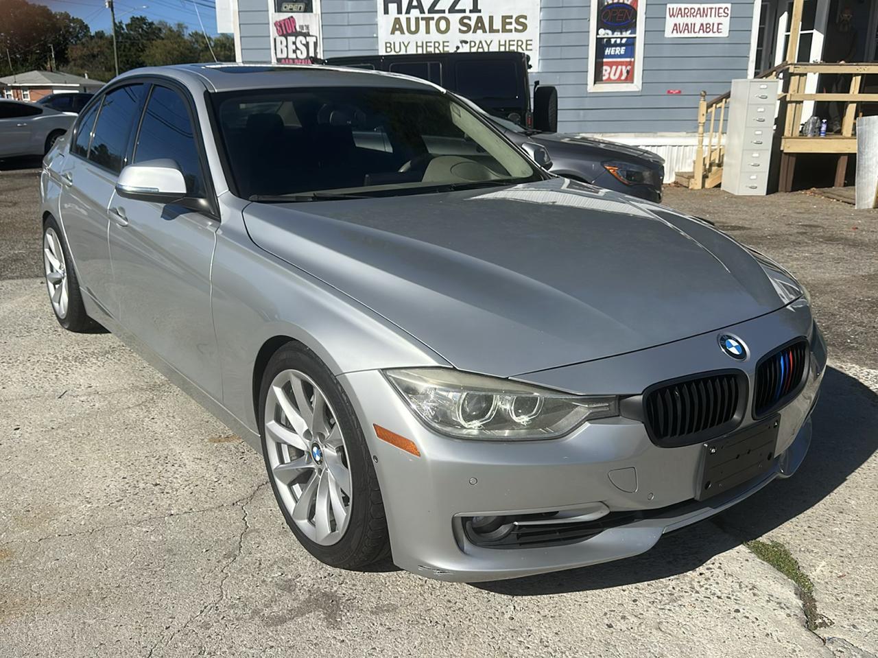 BMW 3-Series 335i Sedan 2012