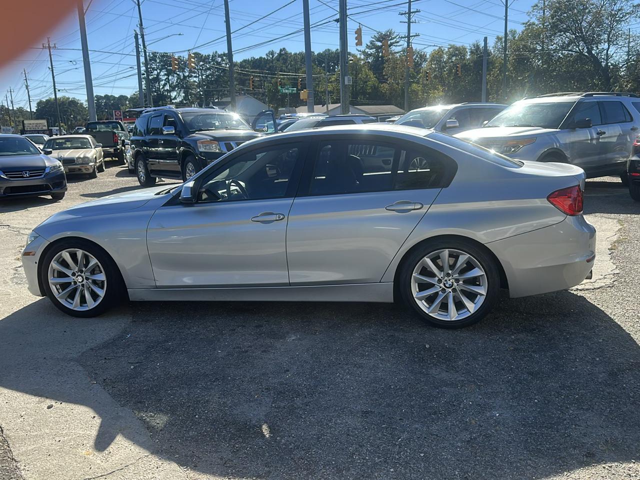 BMW 3-Series 335i Sedan 2012