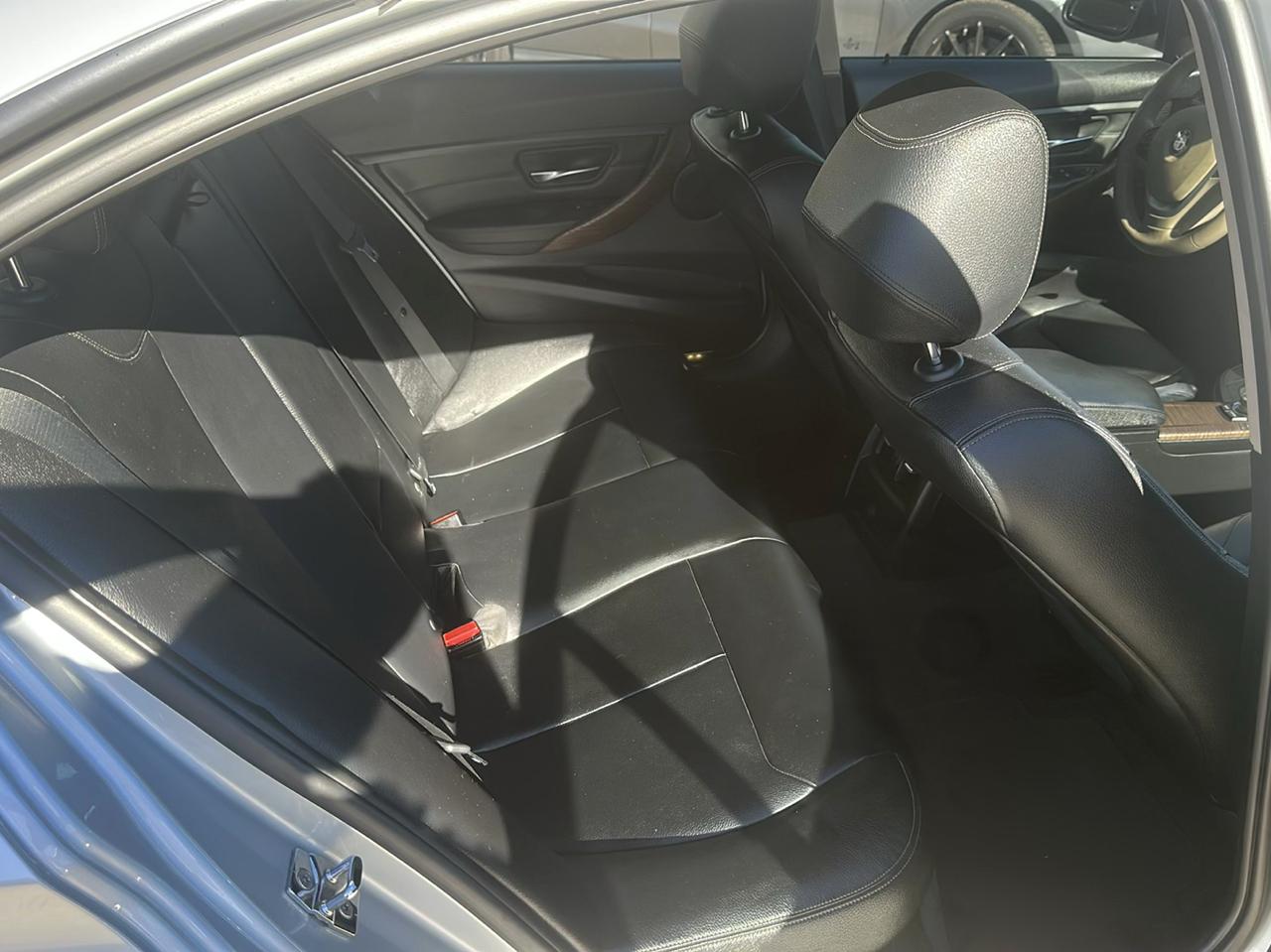 BMW 3-Series 335i Sedan 2012