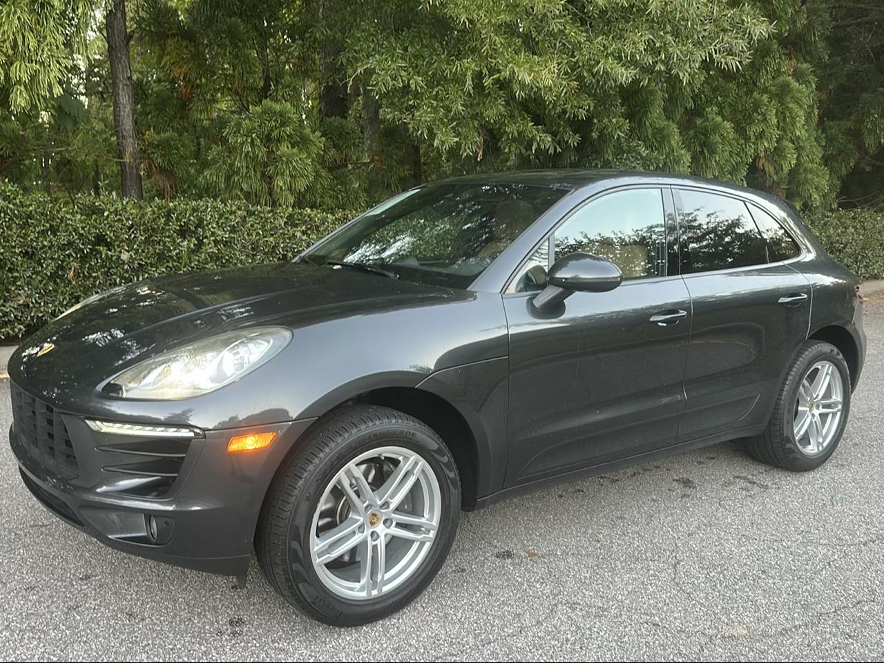 2018 Porsche Macan Sport Edition AWD