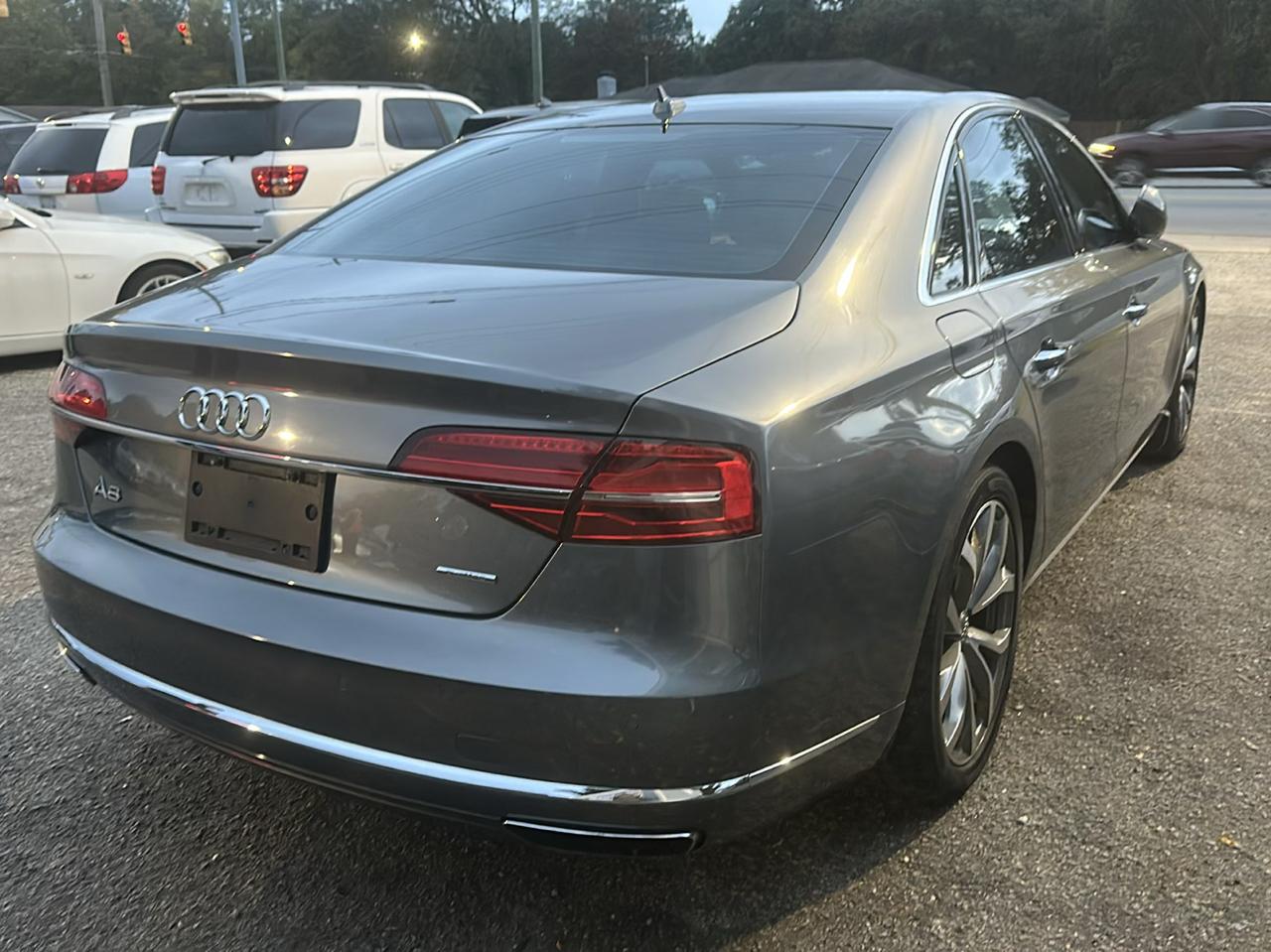 Audi A8 3.0T quattro 2015