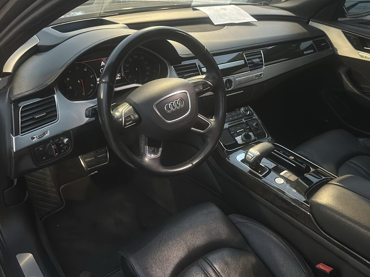 Audi A8 3.0T quattro 2015