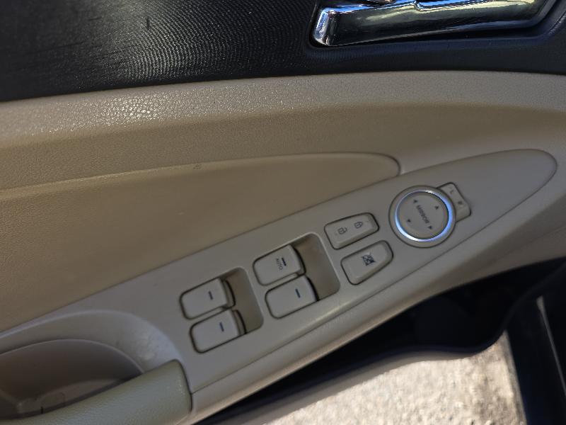 Hyundai Sonata GLS 2013