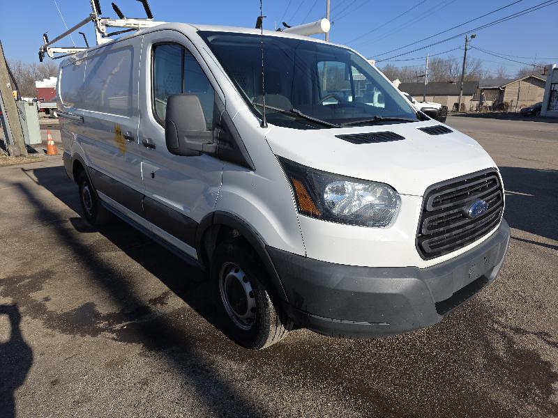 2015 Ford Transit 250 Van Low Roof w/Sliding Pass. 130-in. WB