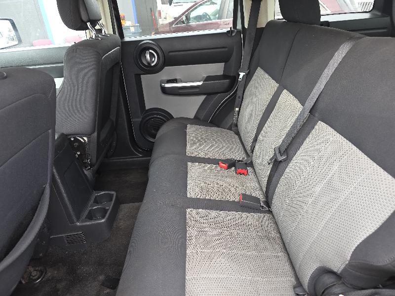 Dodge Nitro SXT 4WD 2010