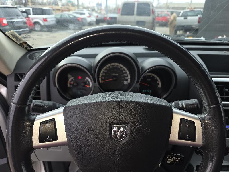 Dodge Nitro SXT 4WD 2010