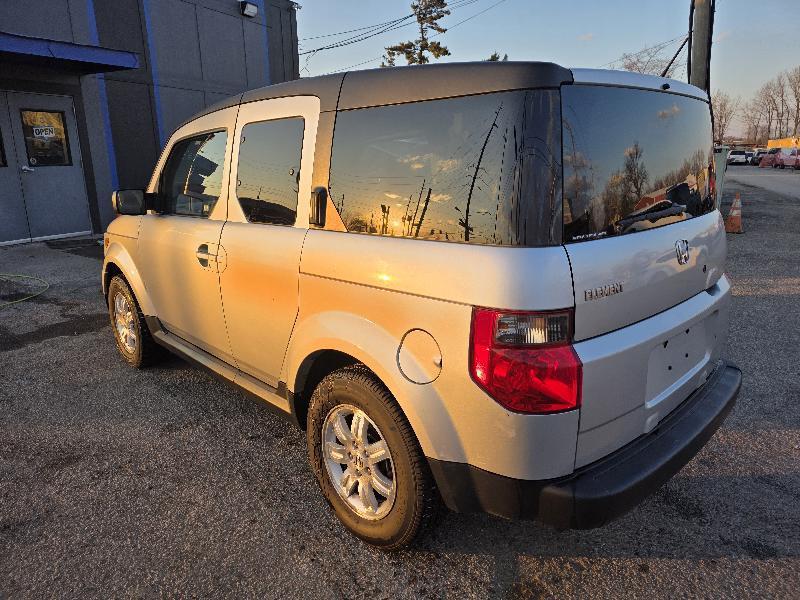 Honda Element EX-P 4WD AT 2006