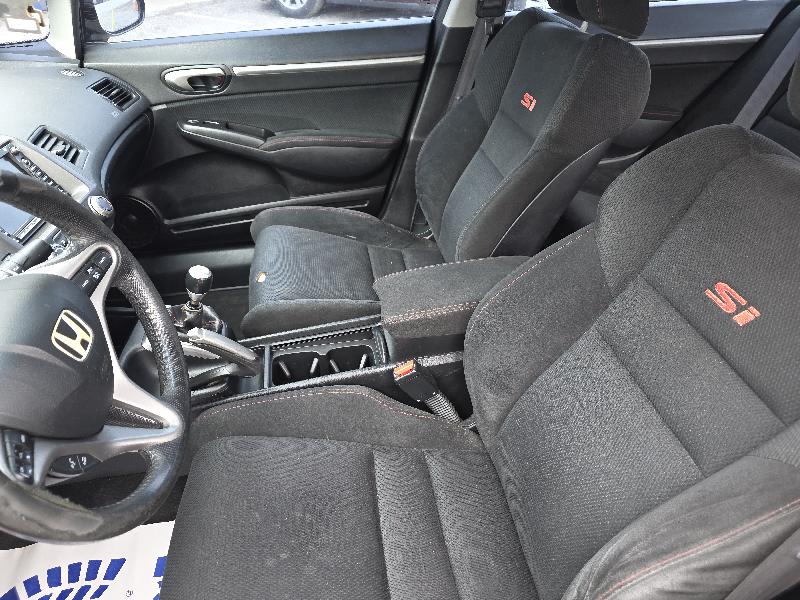 Honda Civic Si Sedan with Navigation 2008