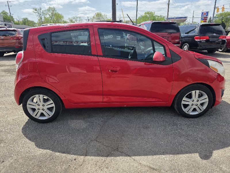 Chevrolet Spark 1LT Auto 2014