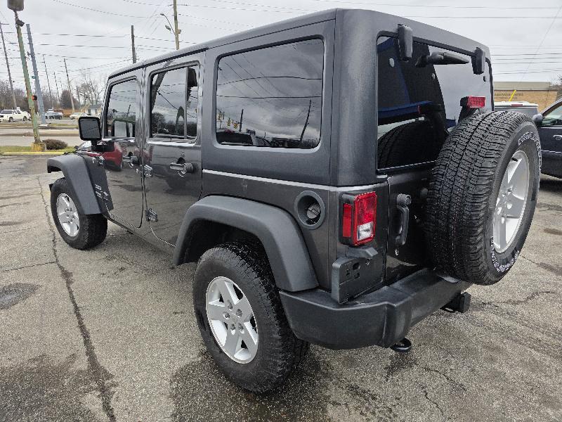 Jeep Wrangler Unlimited Sport 4WD 2017